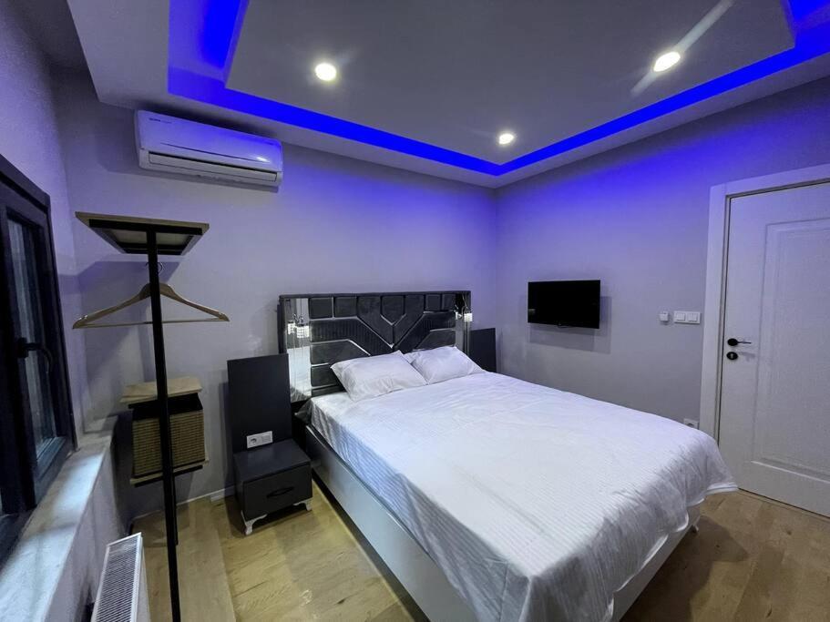Beautiful And Cozy Flat In Istiklal 5